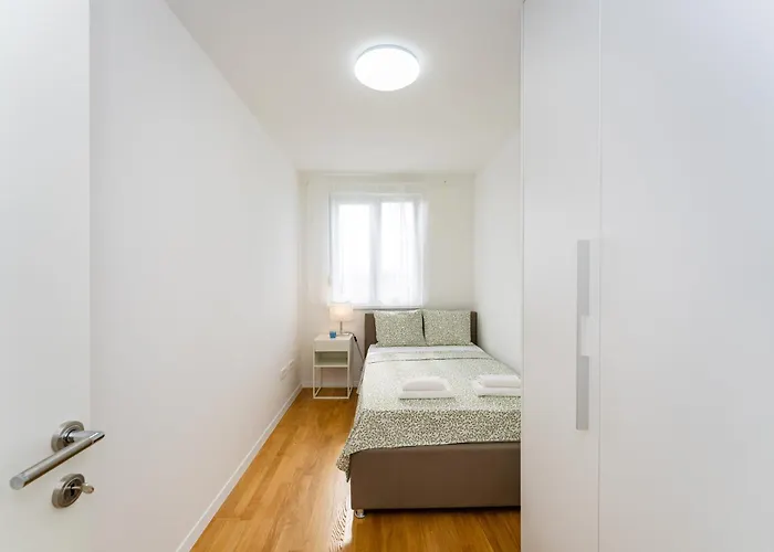 Dalmatian Breeze * Brodarica (Zadar)