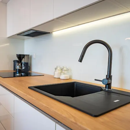 Dalmatian Breeze Apartament *