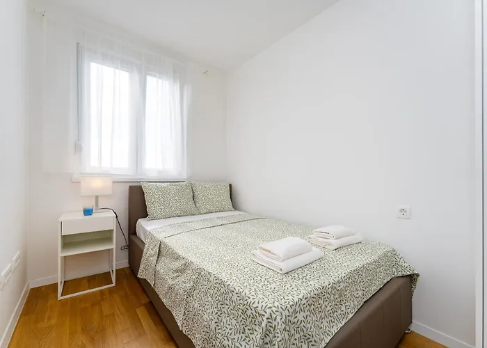 Dalmatian Breeze * Brodarica (Zadar)