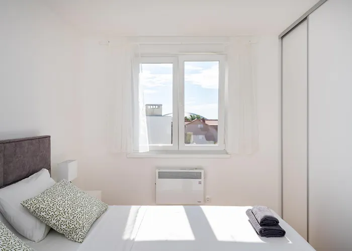 Апартаменты Dalmatian Breeze *